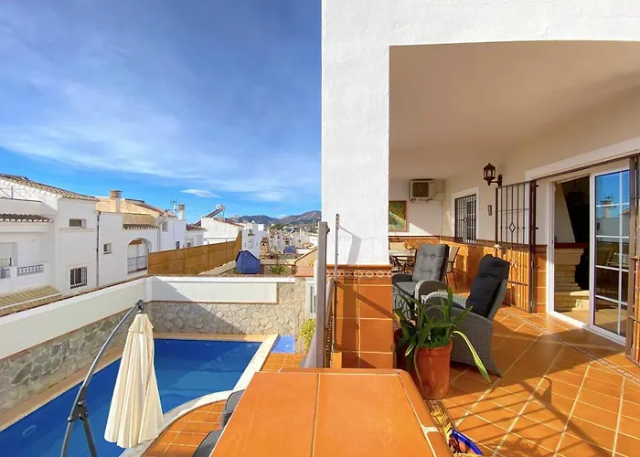 Mirto Private Pool Casasol Вилла Нерха